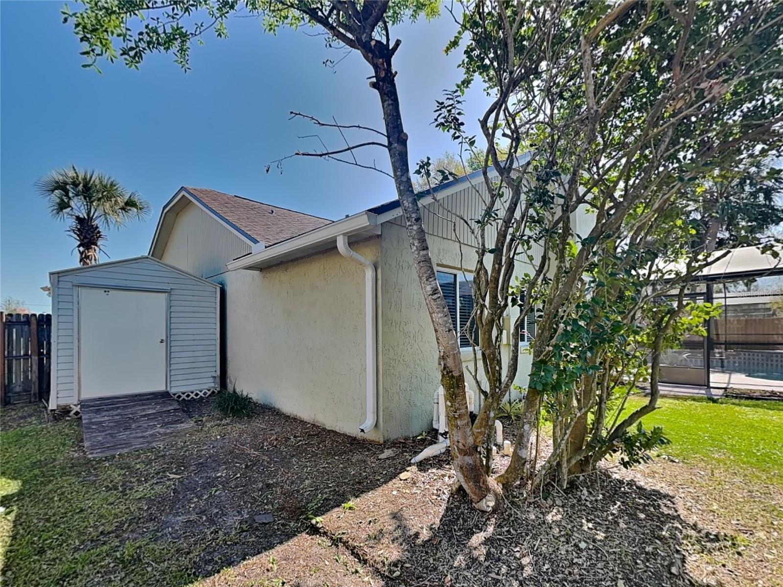 ROCKET CITY - Residential Lease