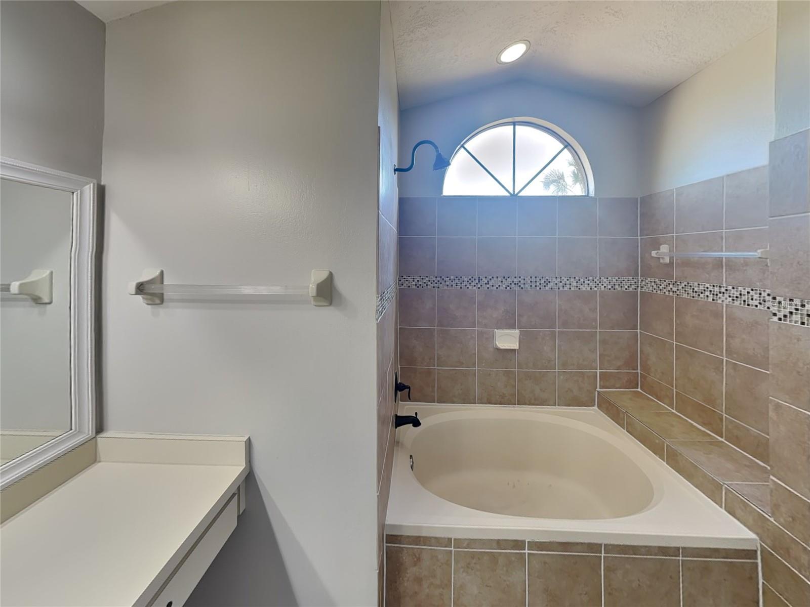 ROCKET CITY - Residential Lease