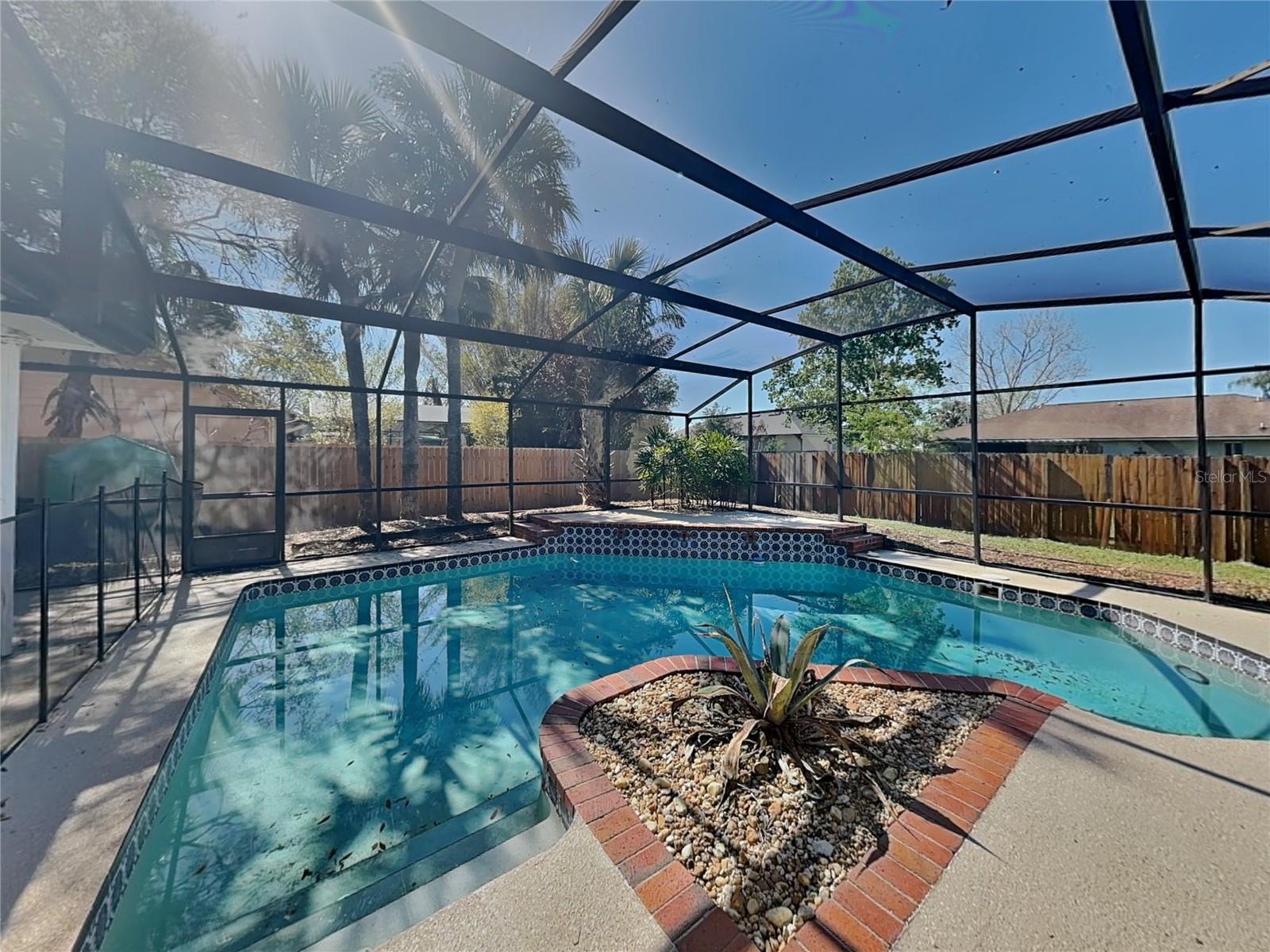 ROCKET CITY - Residential Lease