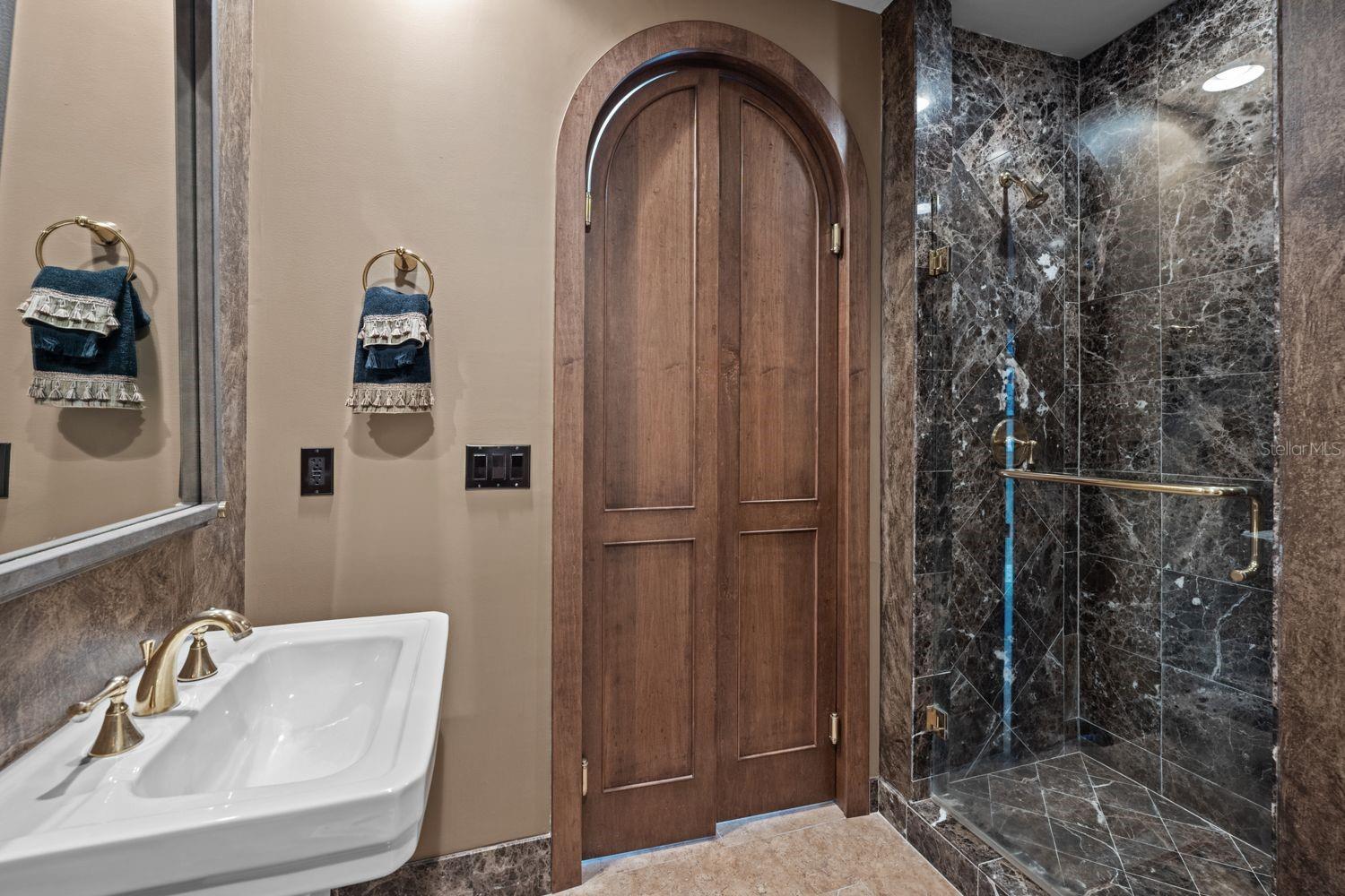 HAMMOCK DUNES - Residential