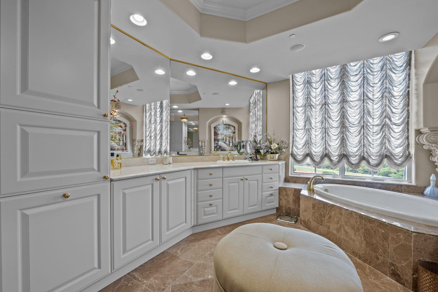 HAMMOCK DUNES - Residential