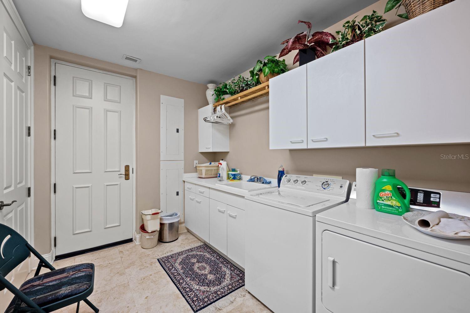 HAMMOCK DUNES - Residential