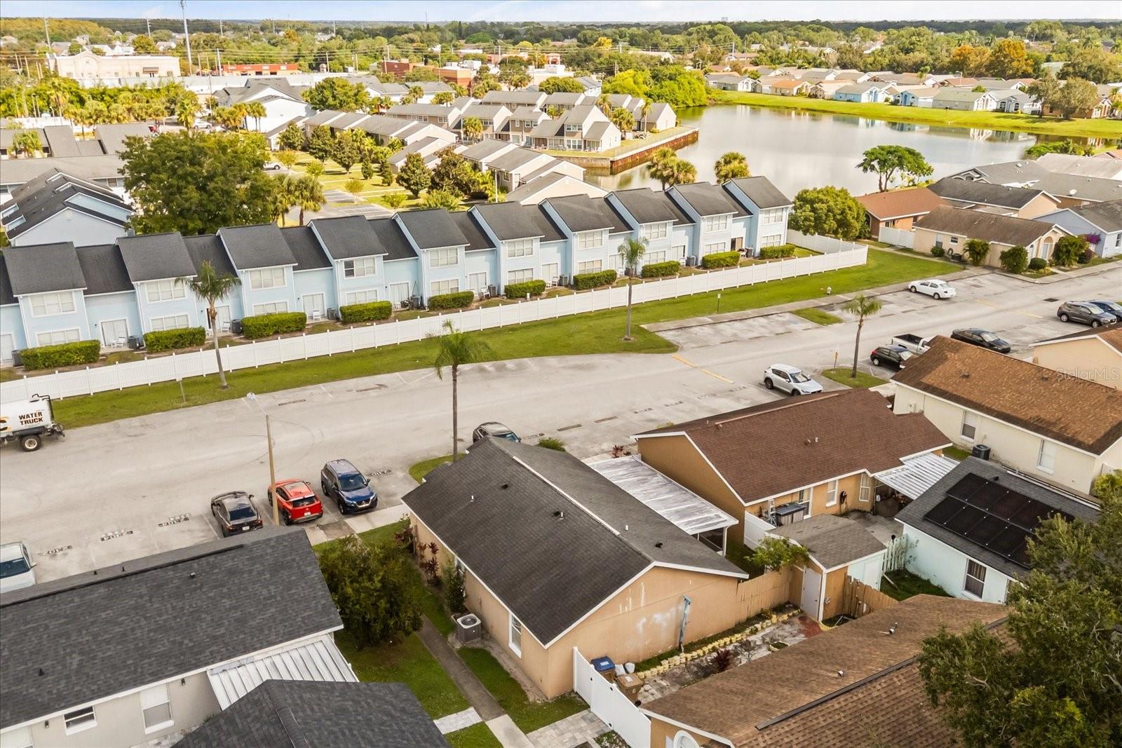 HARBOR TOWN - Residential