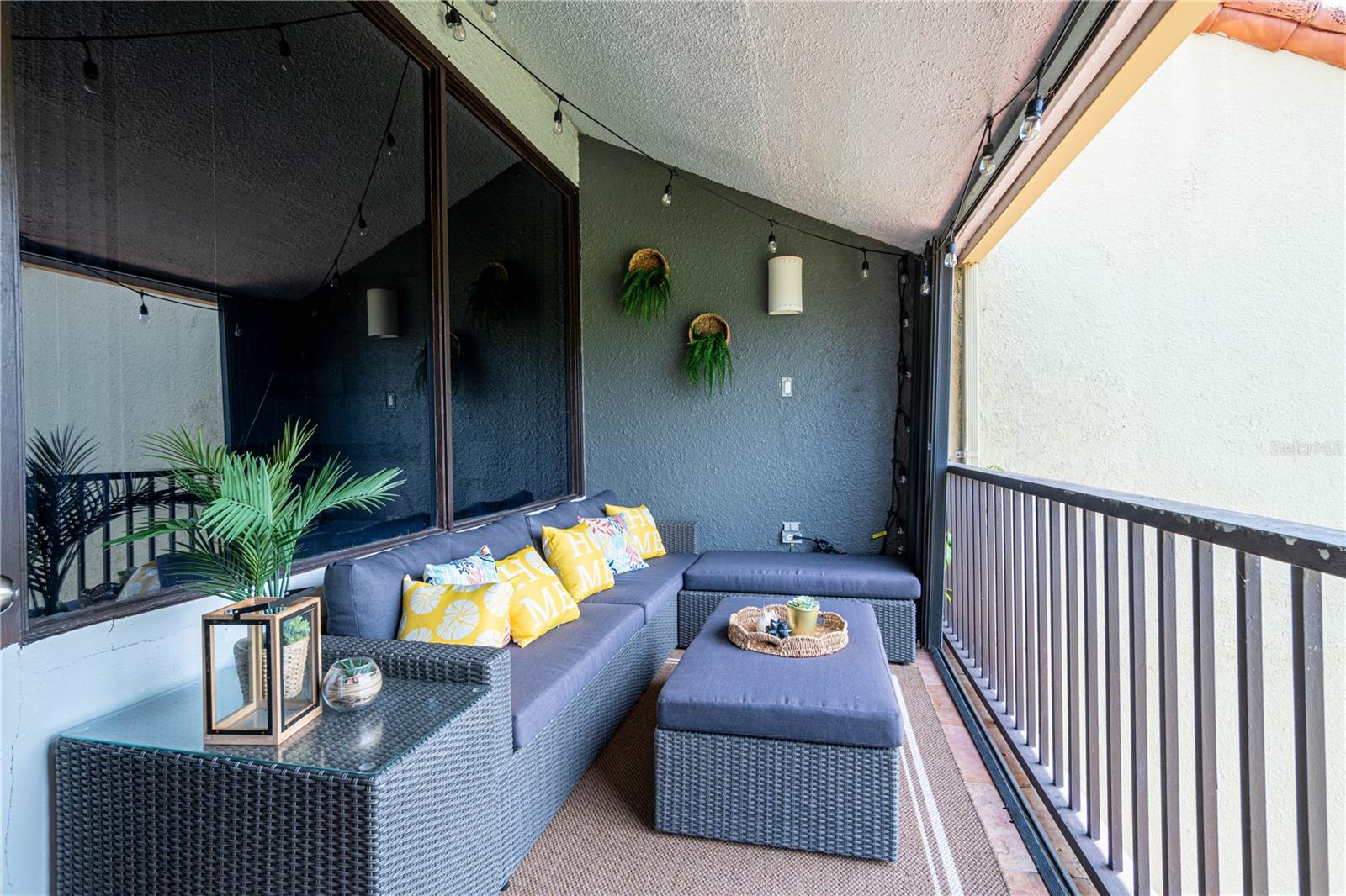 BEACH VILLAGE PALMAS DEL MAR - Residential