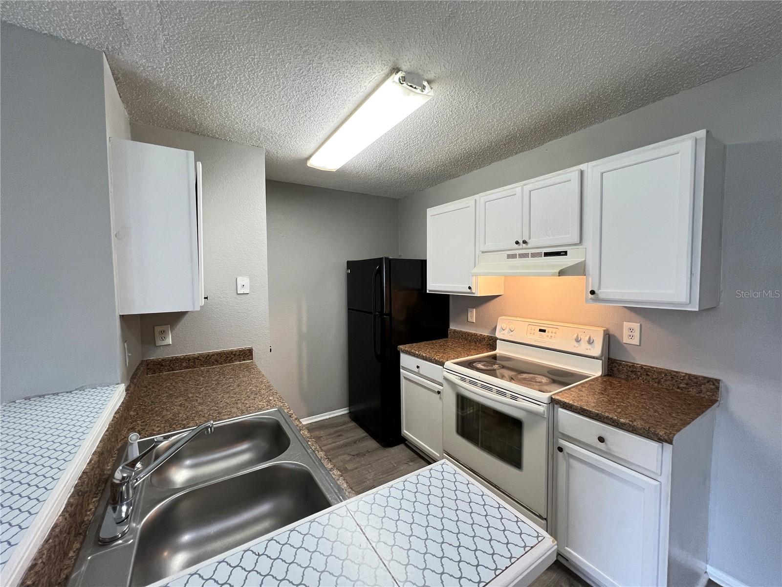 CASCADES AT KISSIMMEE CONDO - Residential Lease