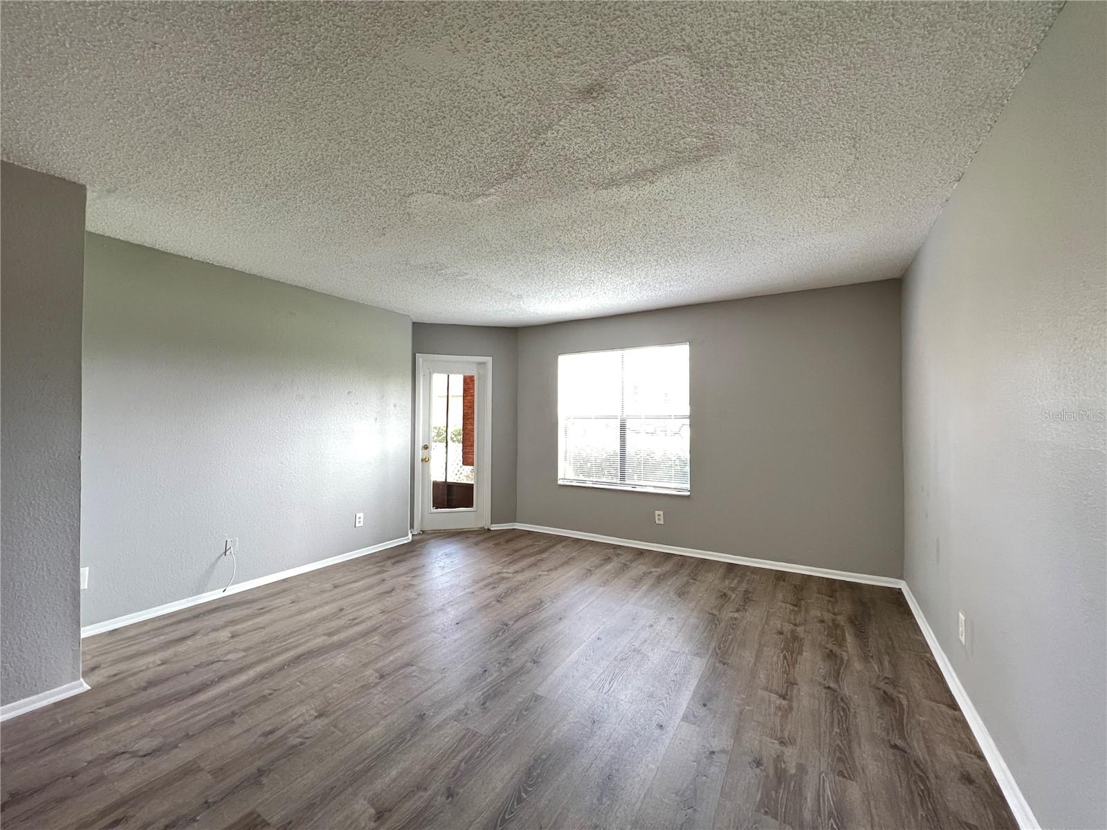 CASCADES AT KISSIMMEE CONDO - Residential Lease