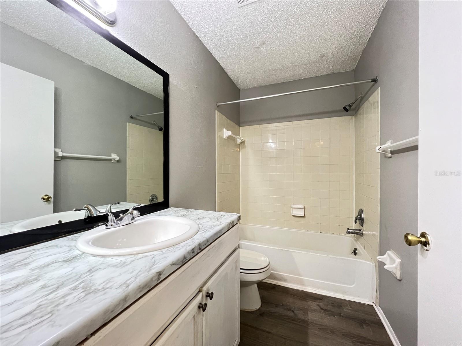 CASCADES AT KISSIMMEE CONDO - Residential Lease