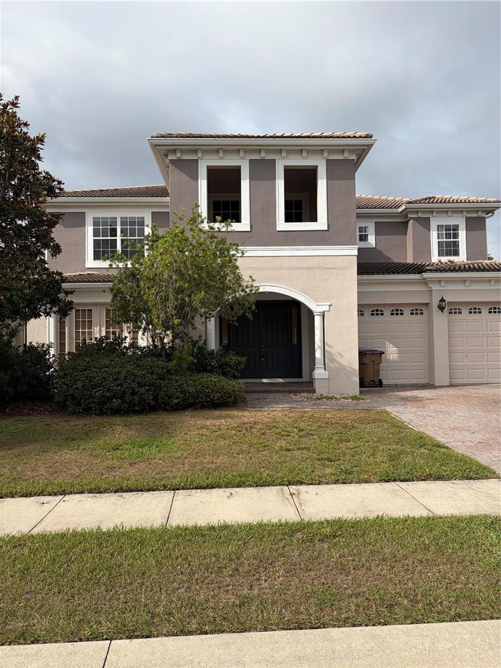 Photo of 3822 Shoreview Drive, Kissimmee, FL 34744 (MLS # S5151590)