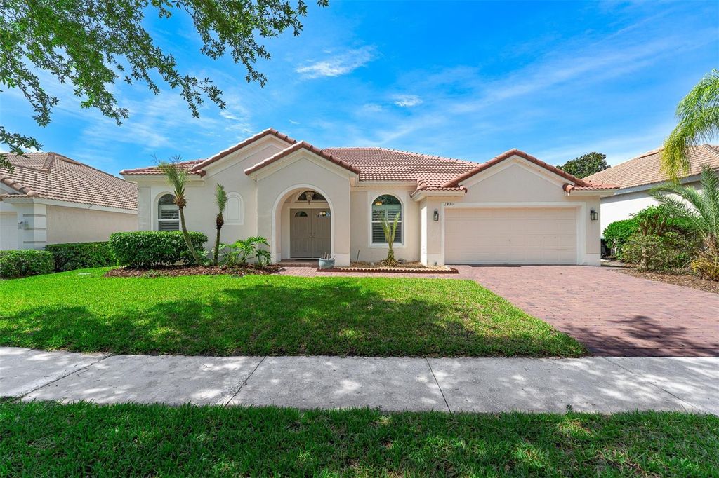 Photo of 1430 Glenwick Drive, Windermere, FL 34786 (MLS # O6403052)