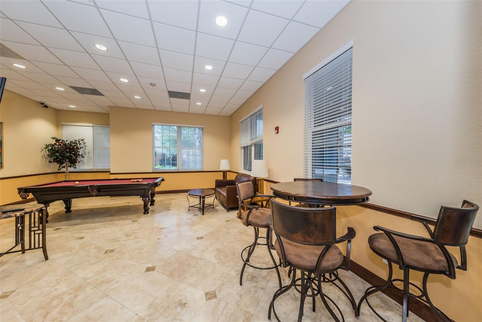 WATERFORD AT PALM HARBOR LUXURY CONDO - Residential