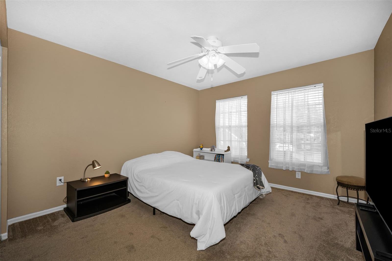 WATERFORD AT PALM HARBOR LUXURY CONDO - Residential