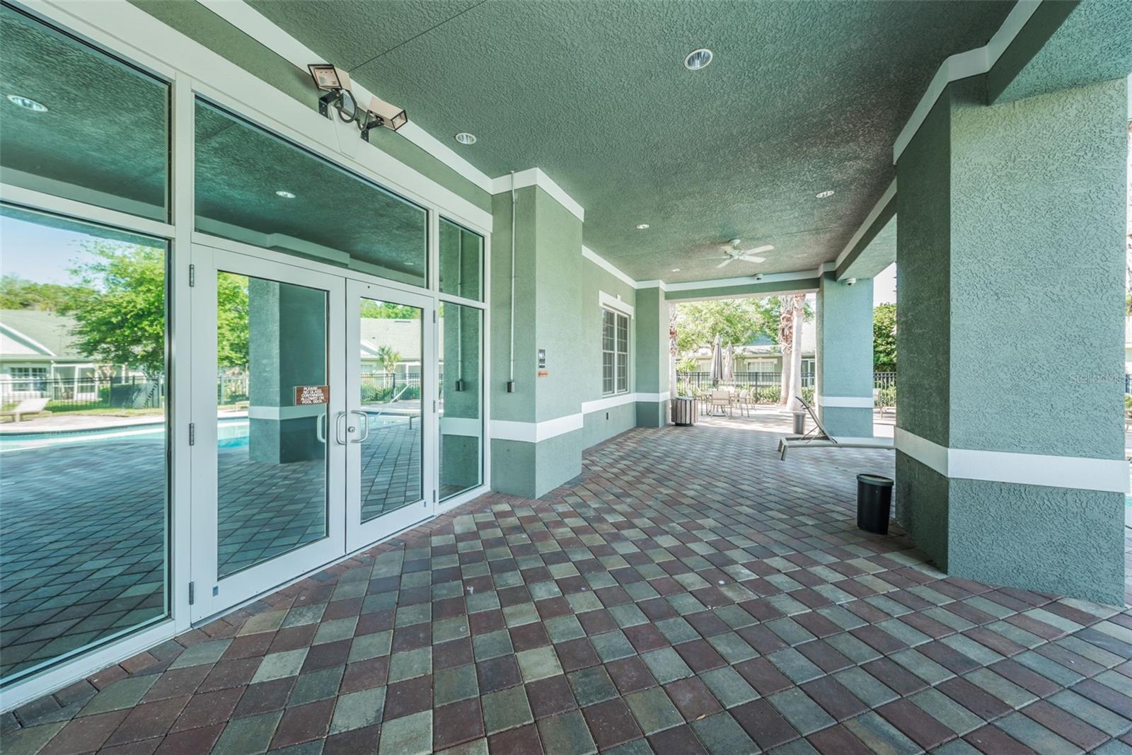 WATERFORD AT PALM HARBOR LUXURY CONDO - Residential