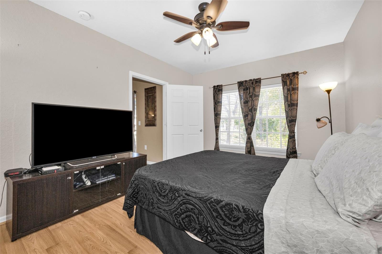 WATERFORD AT PALM HARBOR LUXURY CONDO - Residential