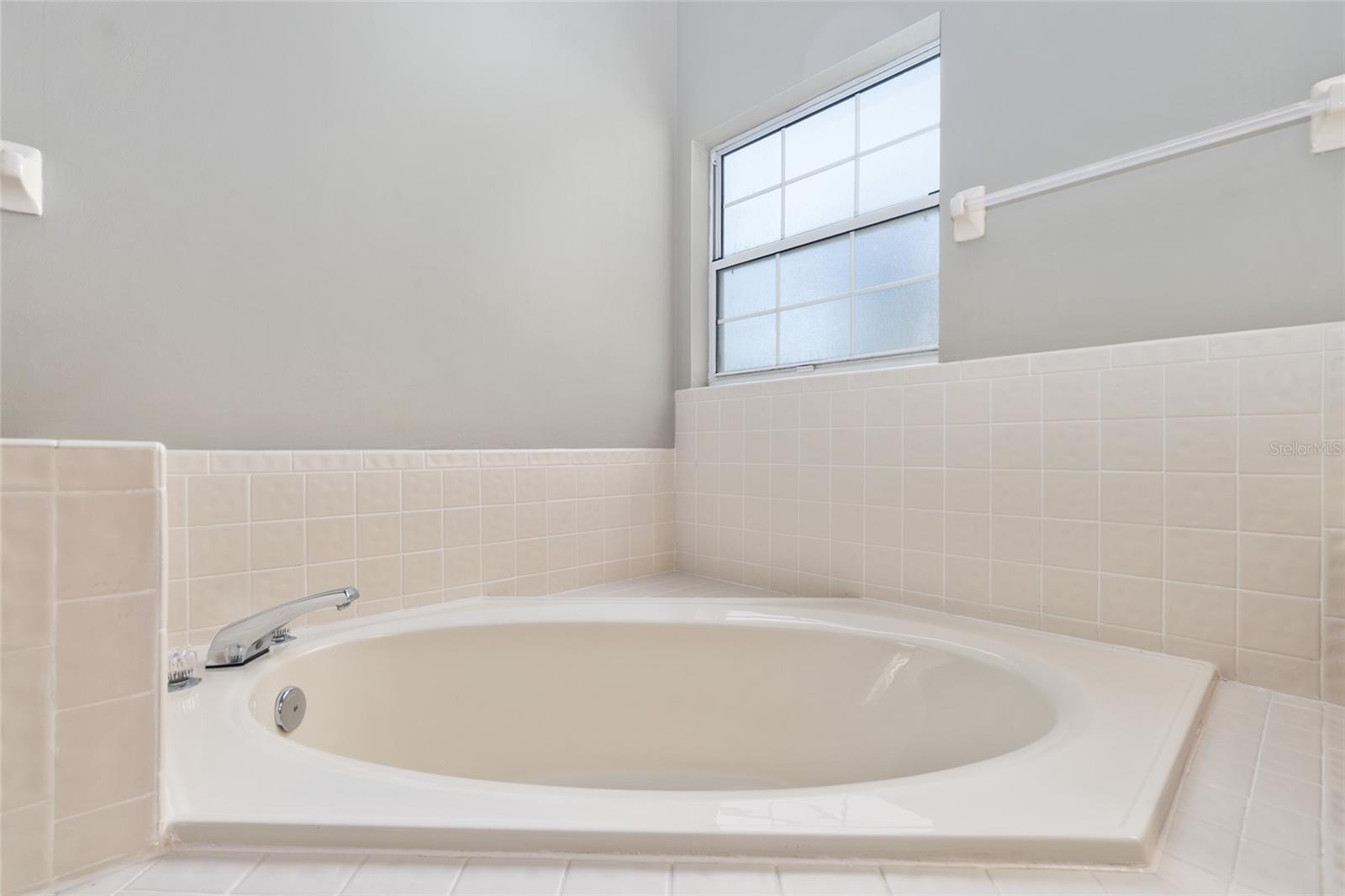 MEADOWBROOK CONDO - Residential