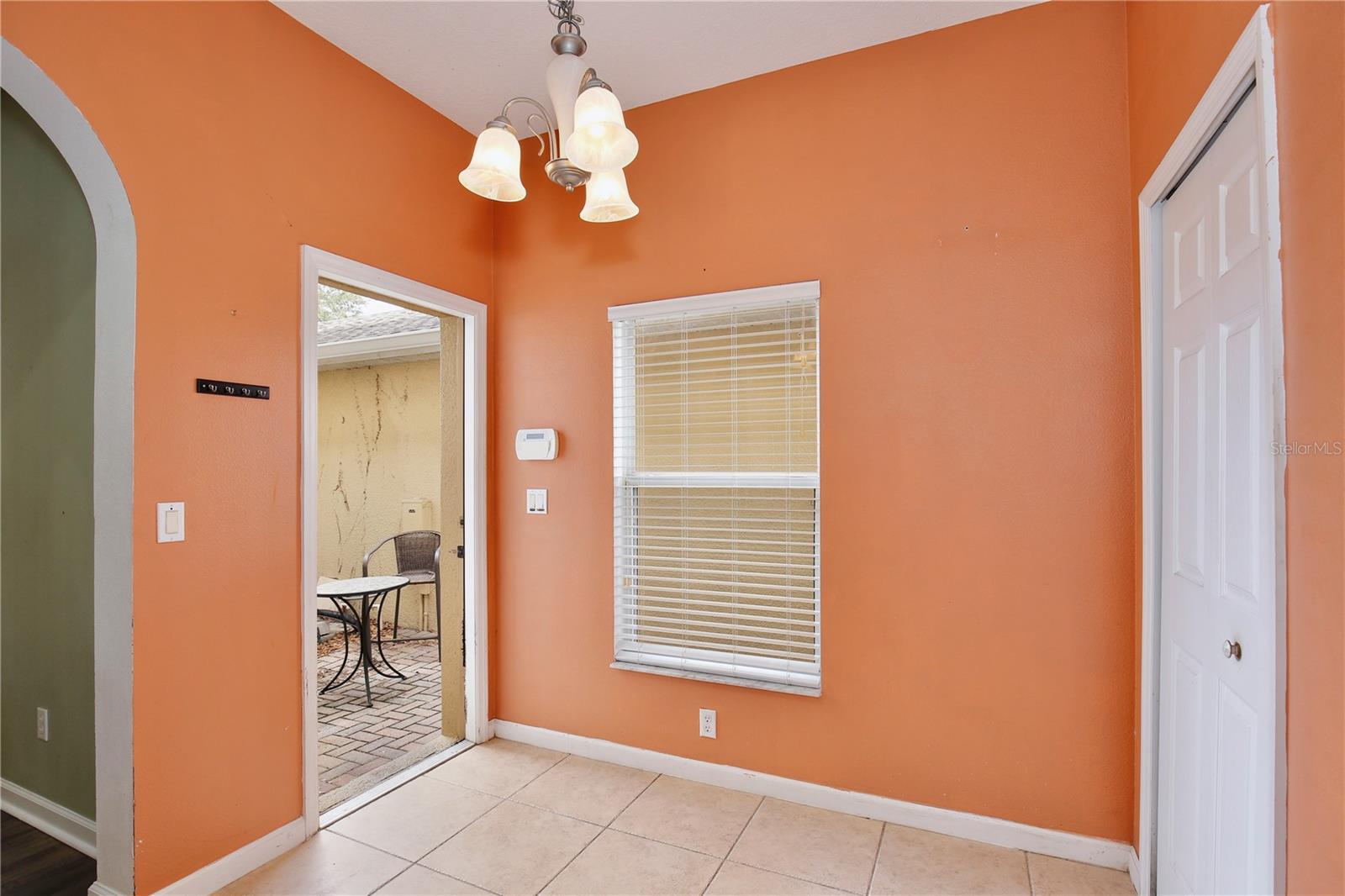 ENCLAVE/MOSS PARK - Residential