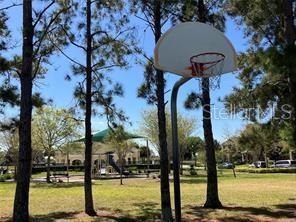 ENCLAVE/MOSS PARK - Residential