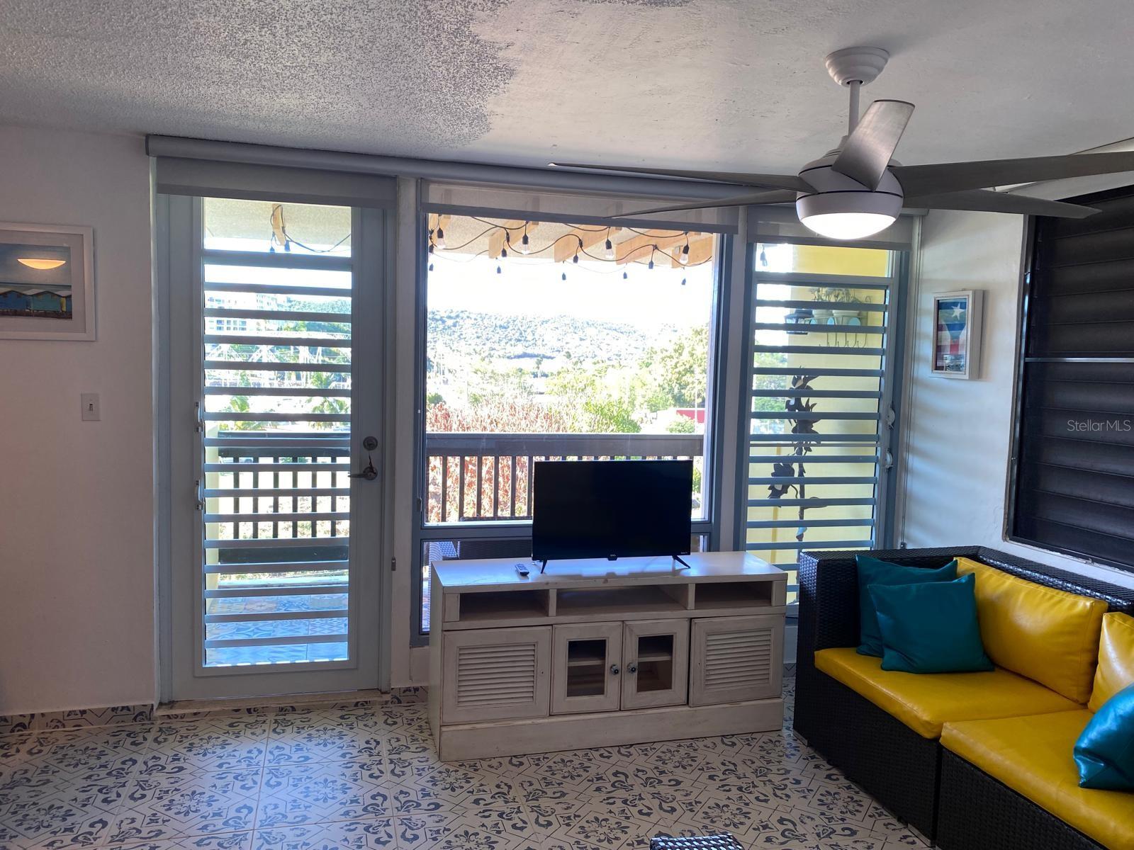 COND VILLA MARINA J-202