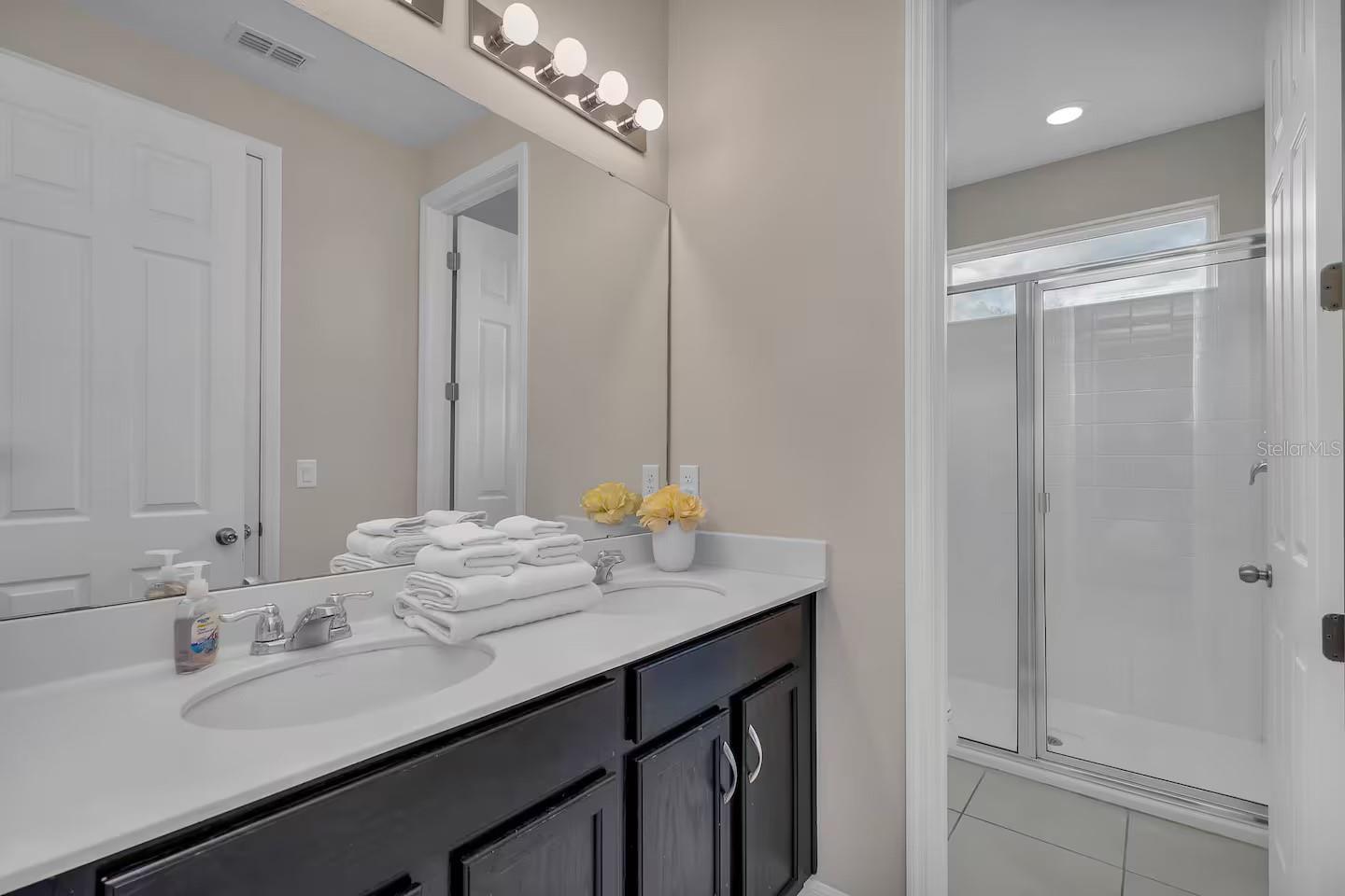 SOLARA RESORT - Residential