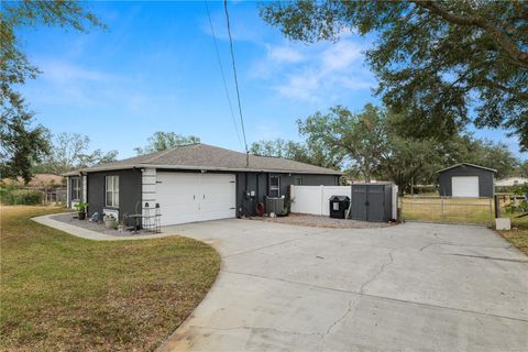 A home in WESLEY CHAPEL