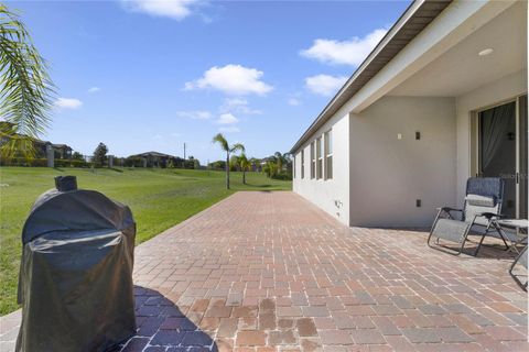 A home in APOPKA