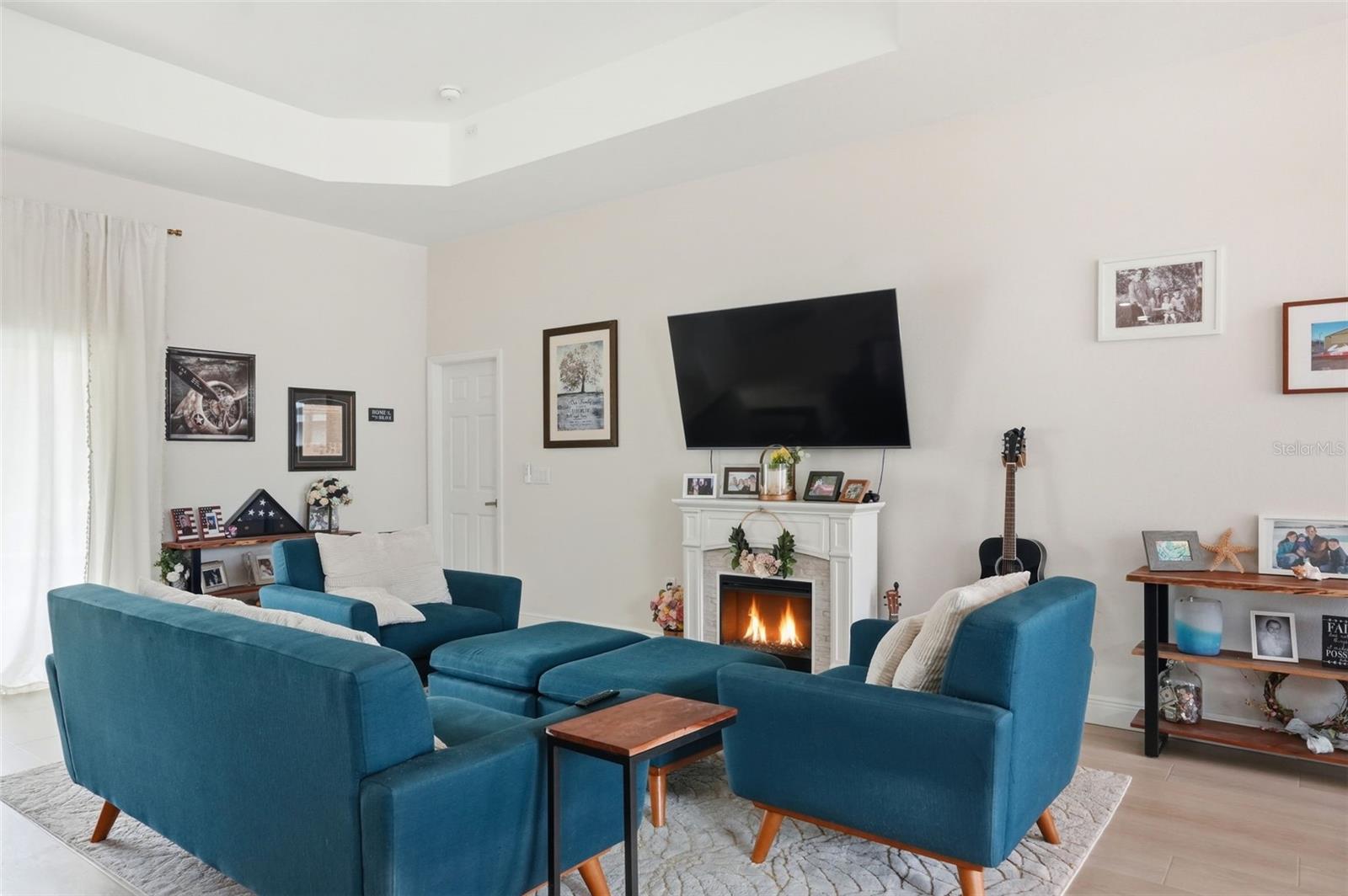 ROYAL HIGHLANDS - Residential