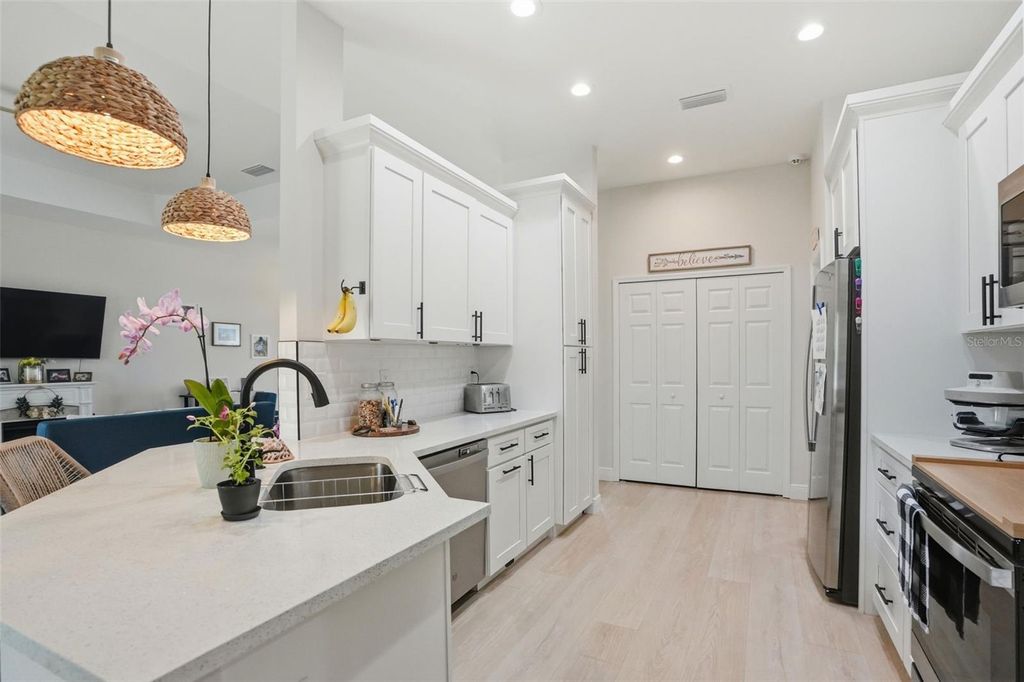 Photo of 7279 Blackbird Avenue, Weeki Wachee, FL 34613 (MLS # W7885499)