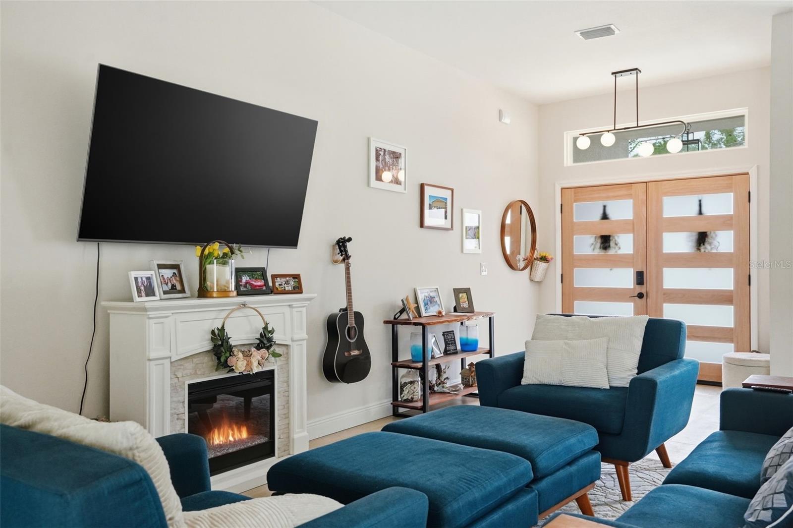 ROYAL HIGHLANDS - Residential