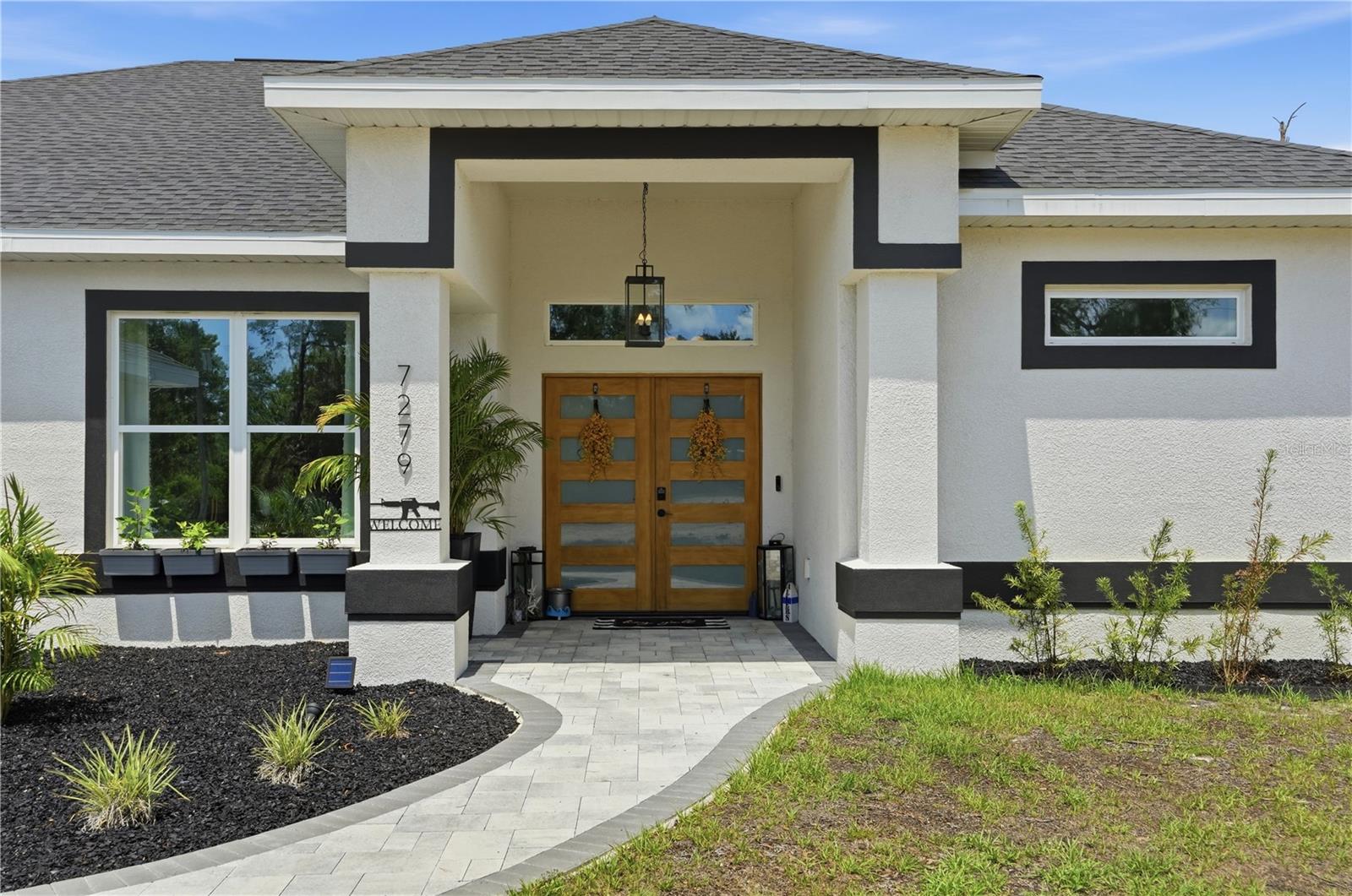 ROYAL HIGHLANDS - Residential