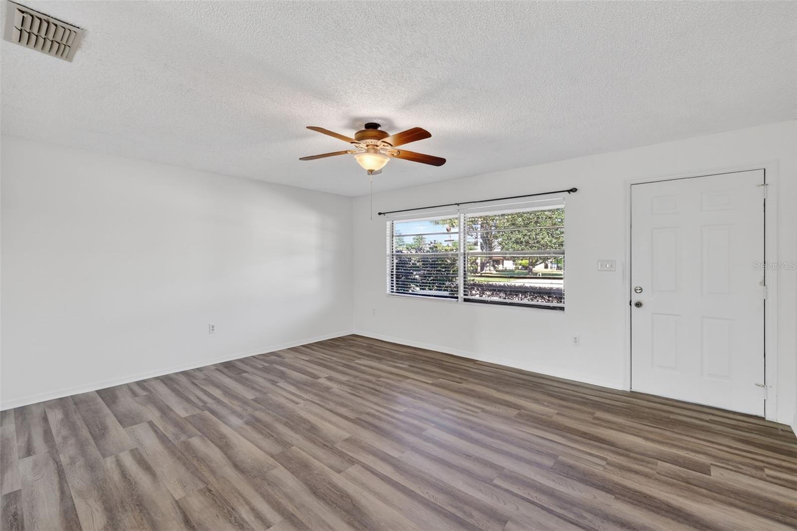 12520 ORANGEWOOD COURT