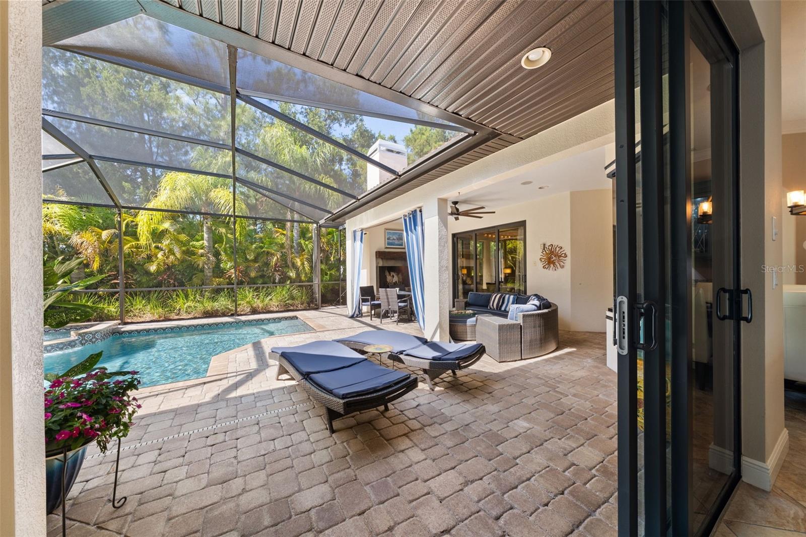 COUNTRY CLUB EAST AT LAKEWOOD RANCH SP - Residential