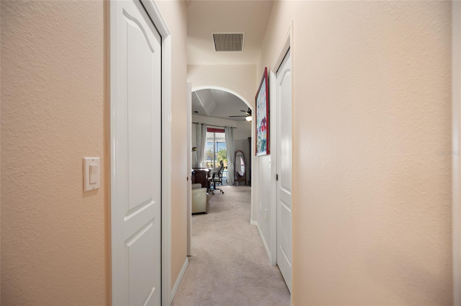 ROTONDA LAKES - Residential