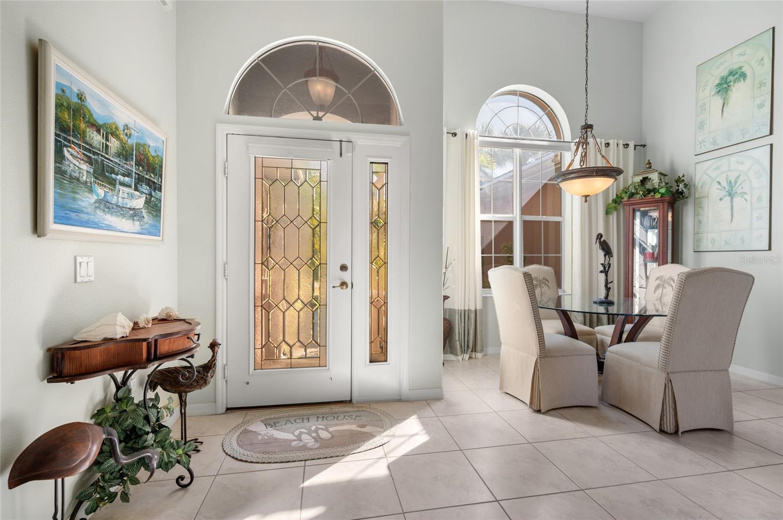 ROTONDA LAKES - Residential