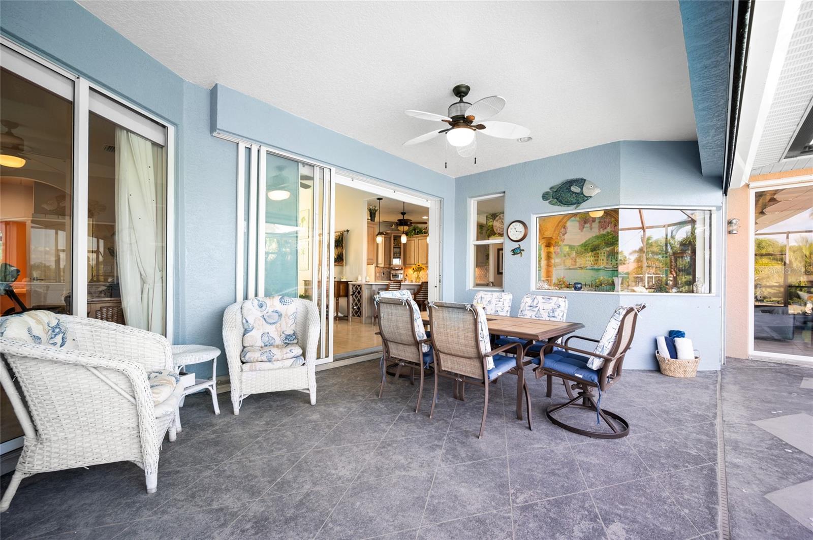 ROTONDA LAKES - Residential