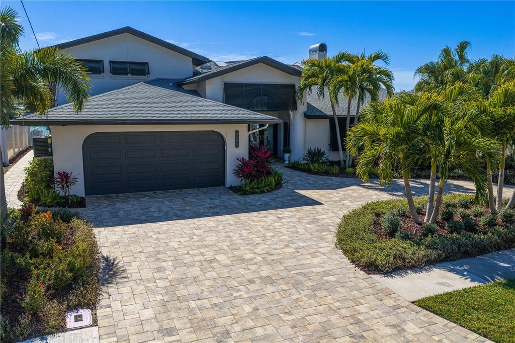 Photo of 223 Palm Island SW, Clearwater, FL 33767 (MLS # TB8473276)