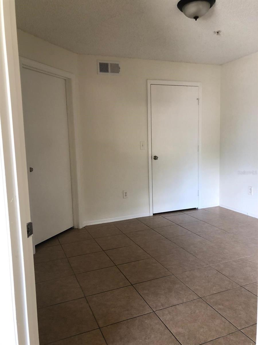 VILLAS DEL SOL AT KISS CONDO - Residential Lease