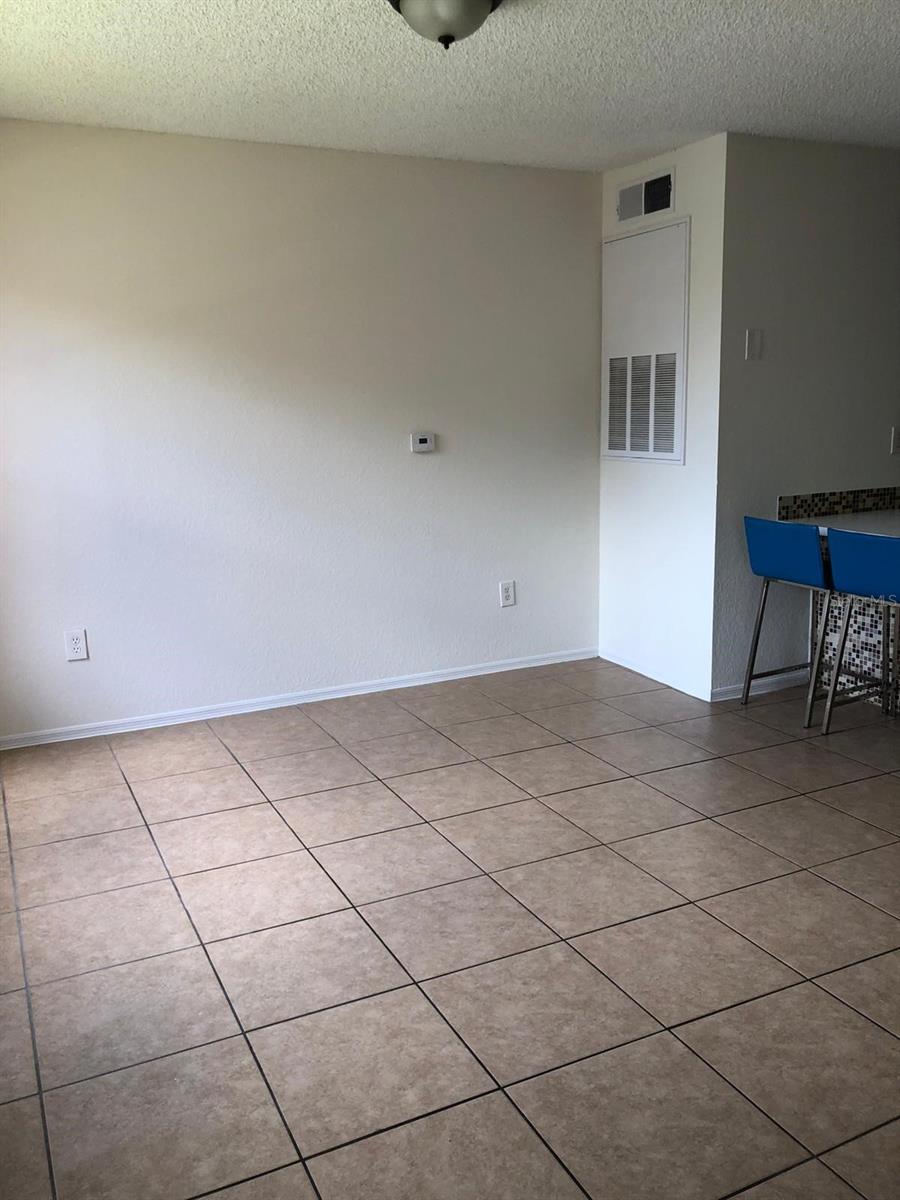 VILLAS DEL SOL AT KISS CONDO - Residential Lease