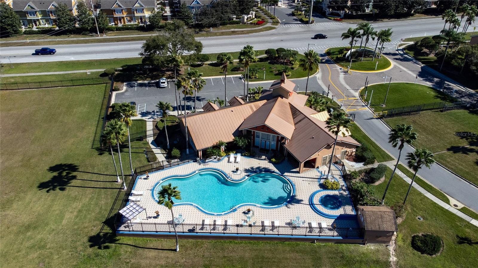 VILLAS DEL SOL AT KISS CONDO - Residential Lease