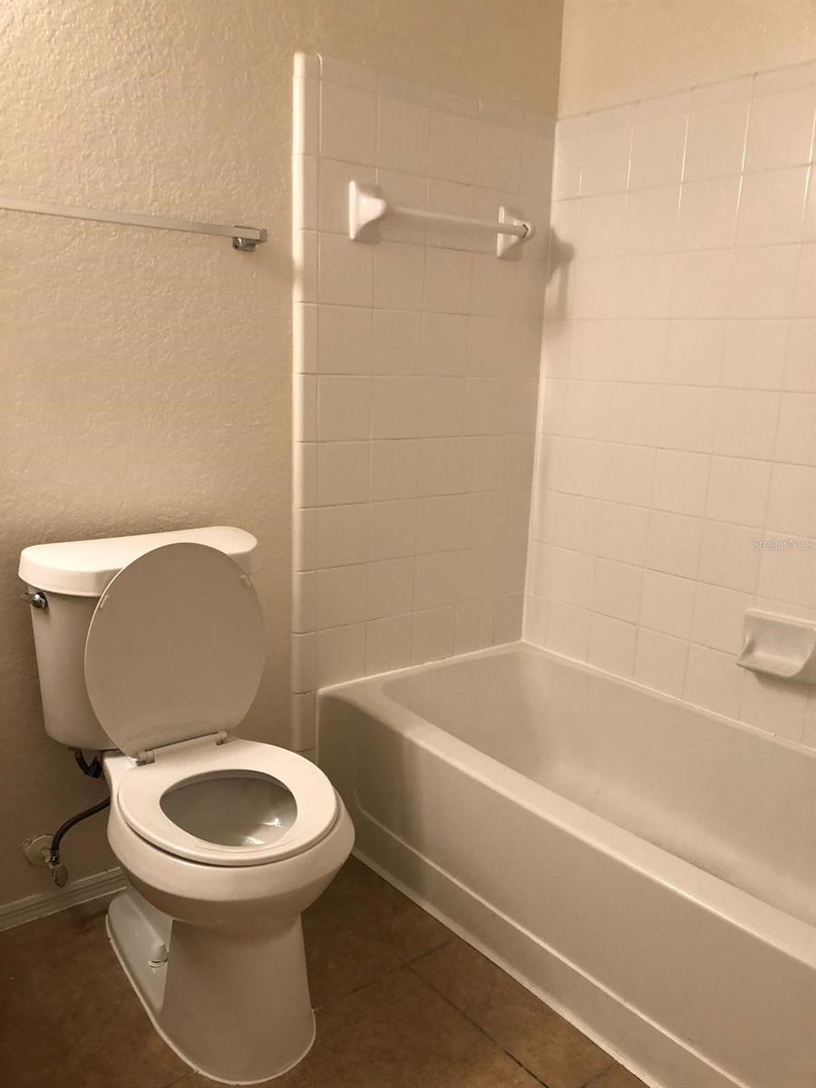 VILLAS DEL SOL AT KISS CONDO - Residential Lease