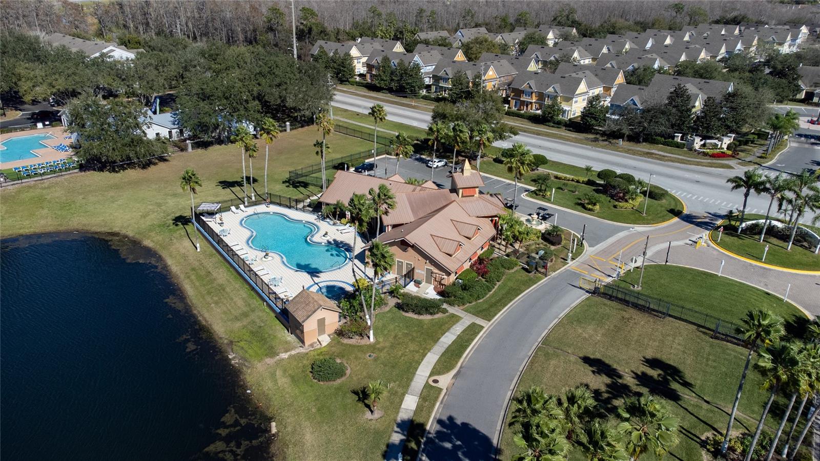 VILLAS DEL SOL AT KISS CONDO - Residential Lease