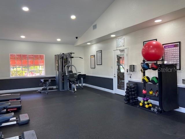 VILLAS DEL SOL AT KISS CONDO - Residential Lease