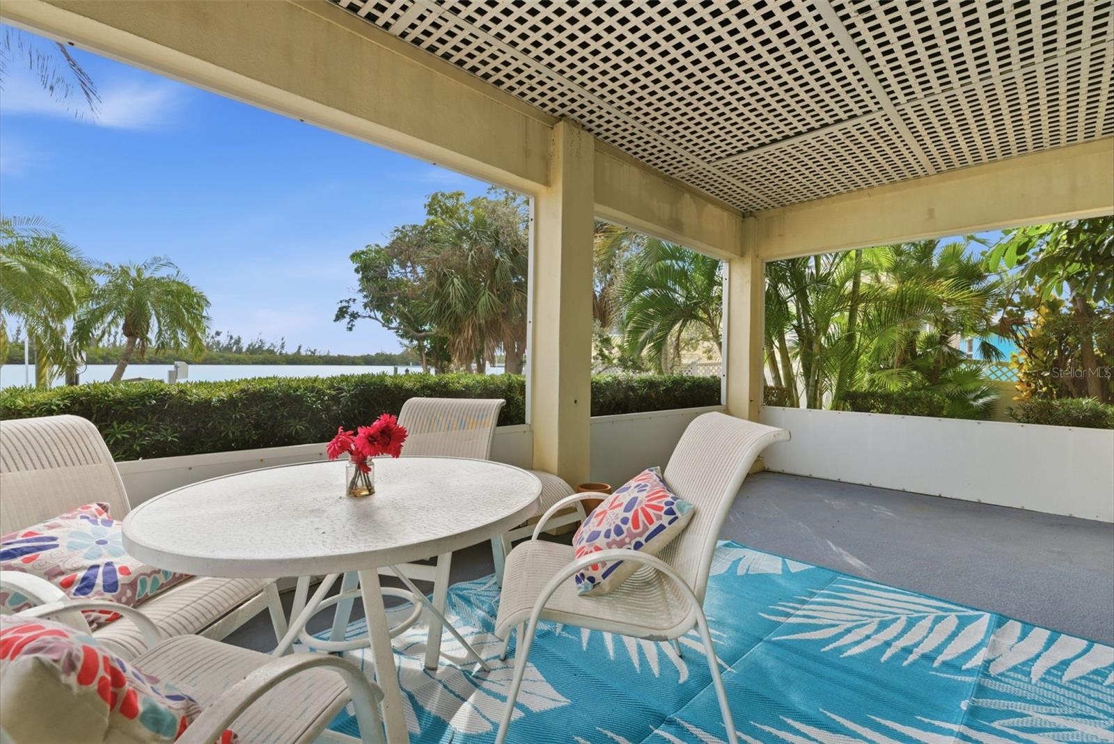 SIESTA BAYSIDE SOUTH - Residential