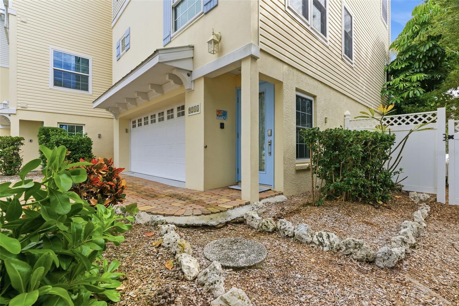 SIESTA BAYSIDE SOUTH - Residential