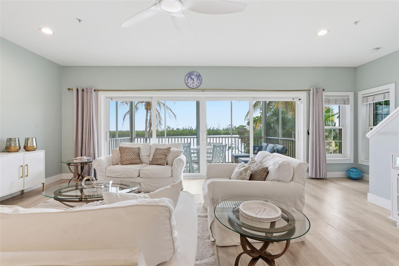 SIESTA BAYSIDE SOUTH - Residential