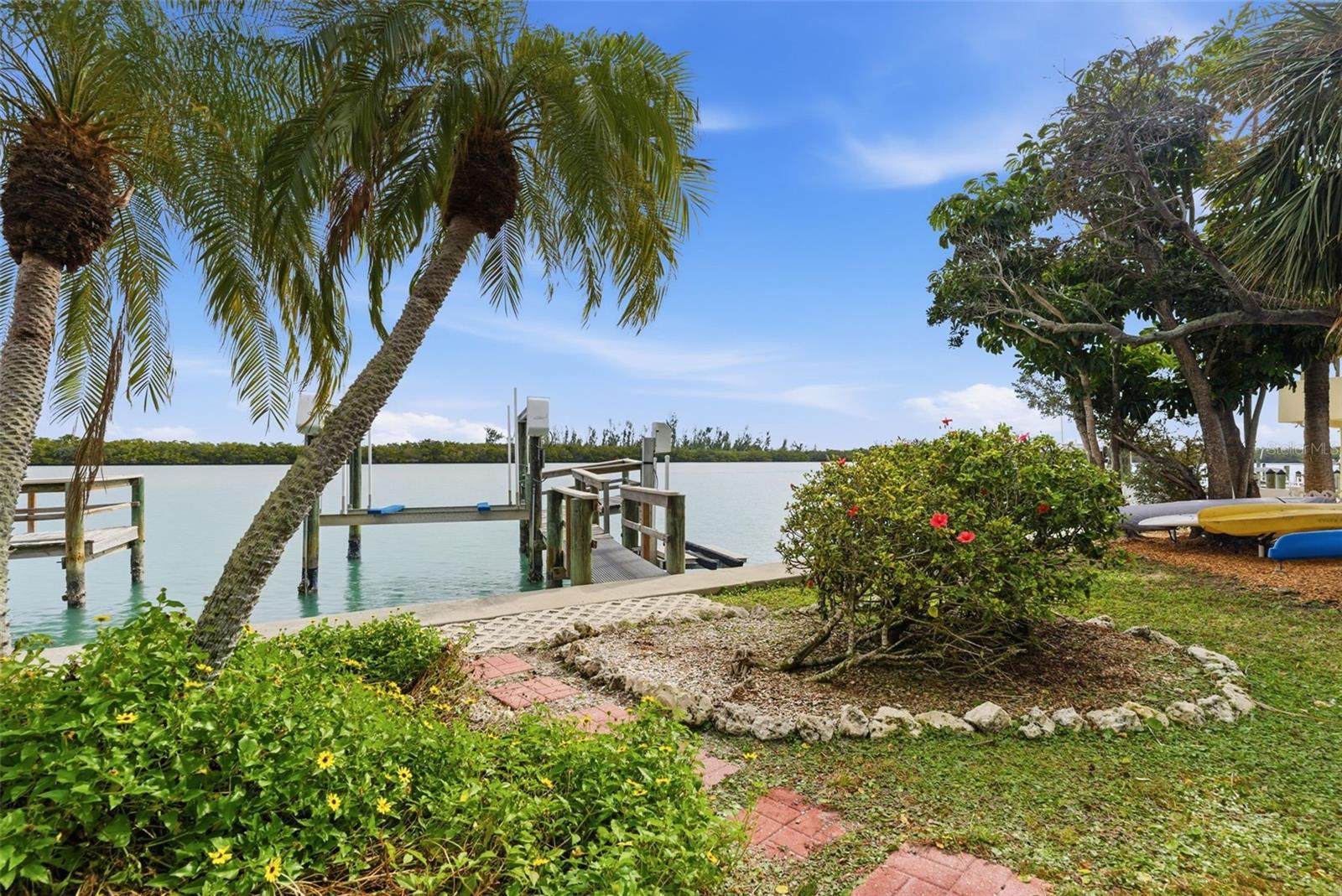 SIESTA BAYSIDE SOUTH - Residential