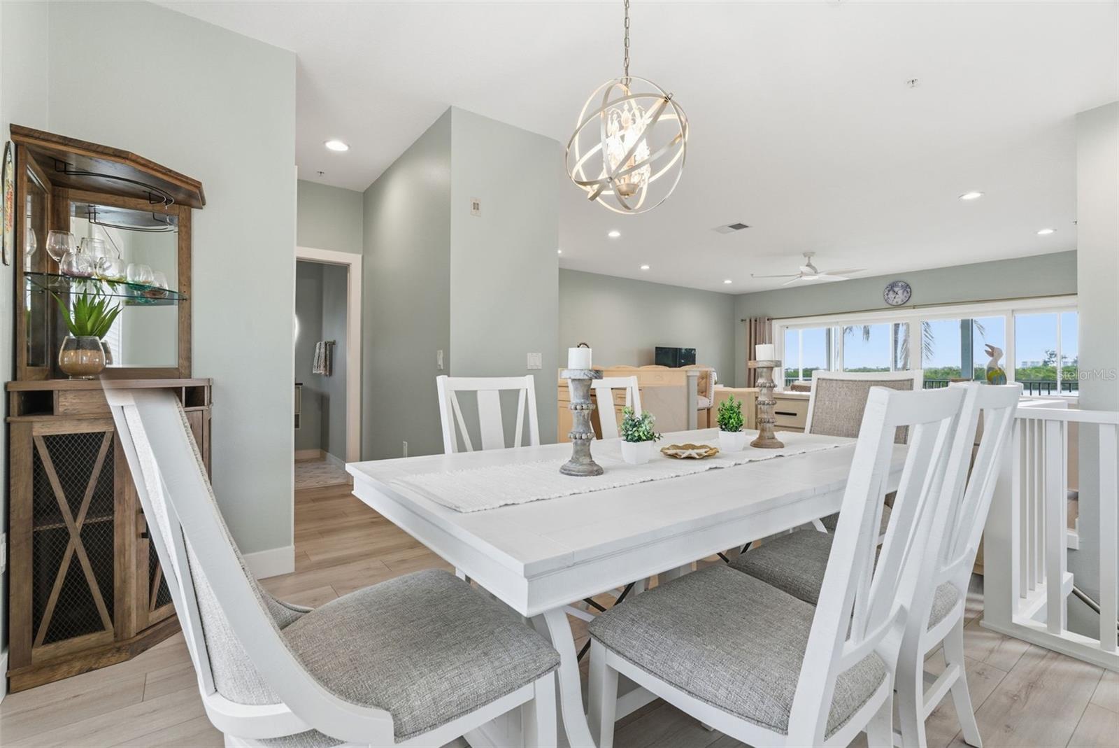 SIESTA BAYSIDE SOUTH - Residential