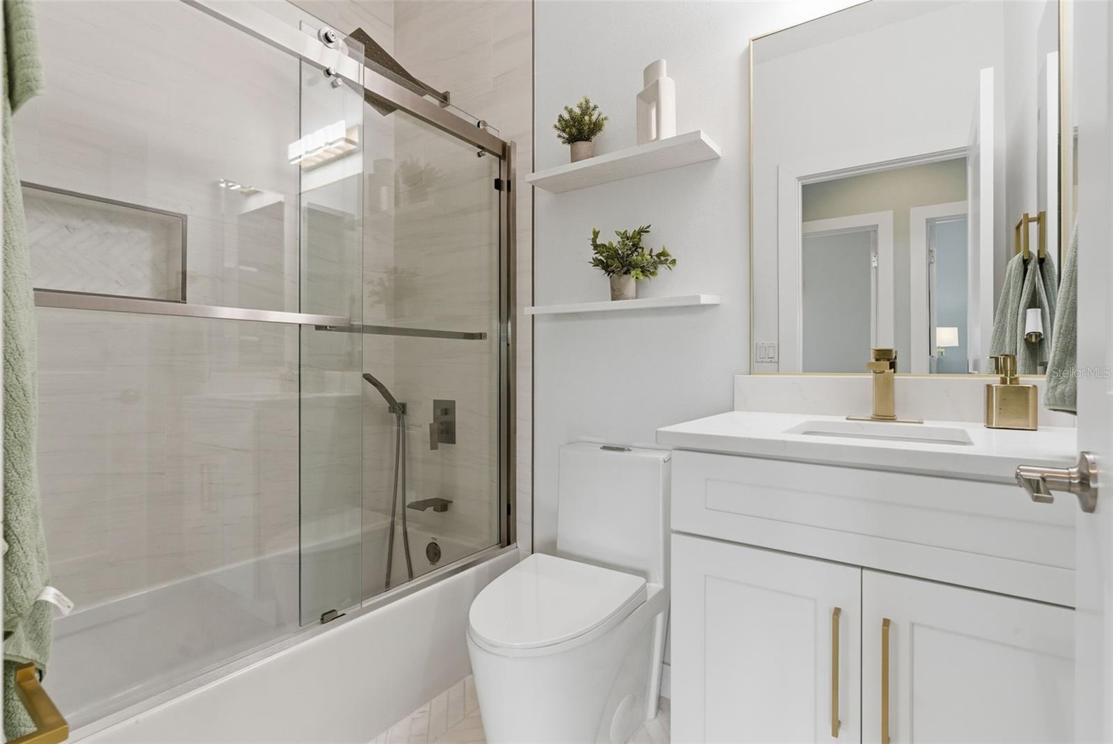 SIESTA BAYSIDE SOUTH - Residential