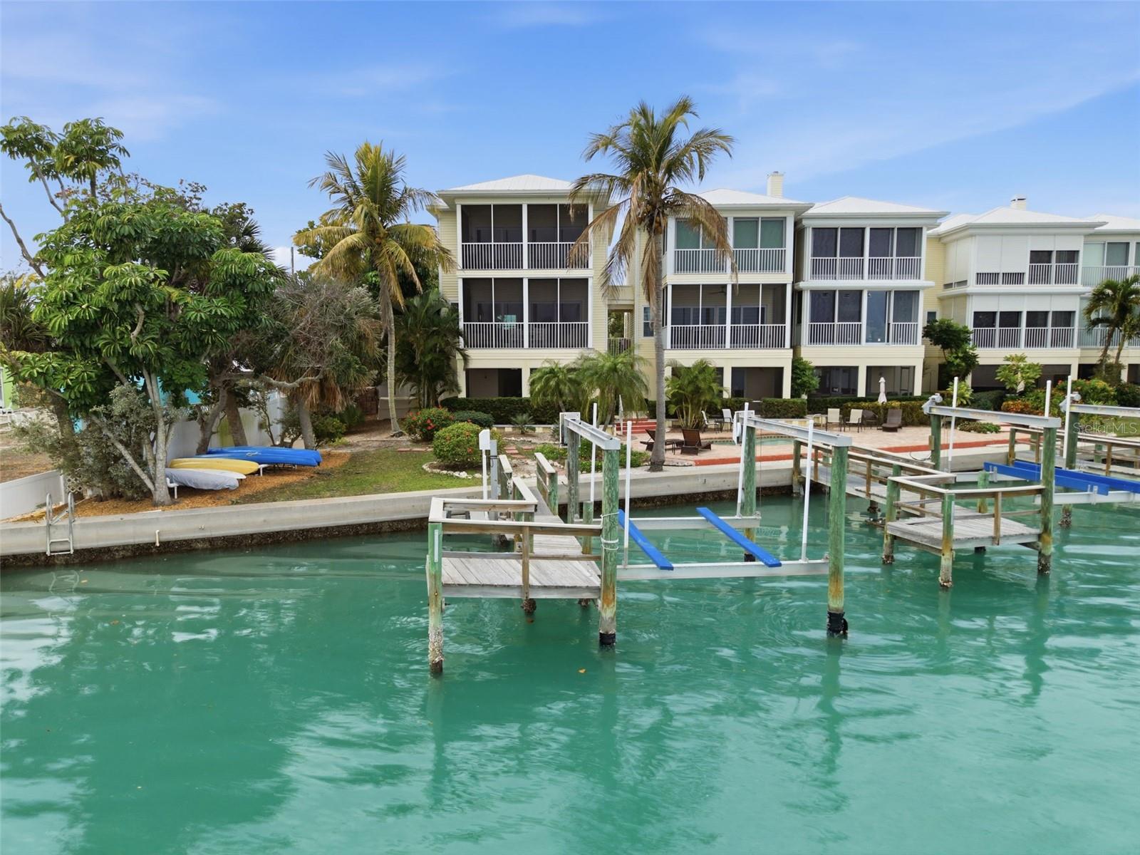 SIESTA BAYSIDE SOUTH - Residential