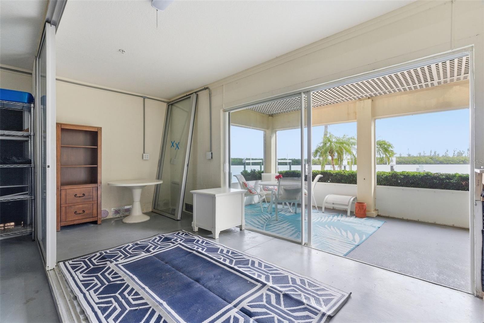 SIESTA BAYSIDE SOUTH - Residential