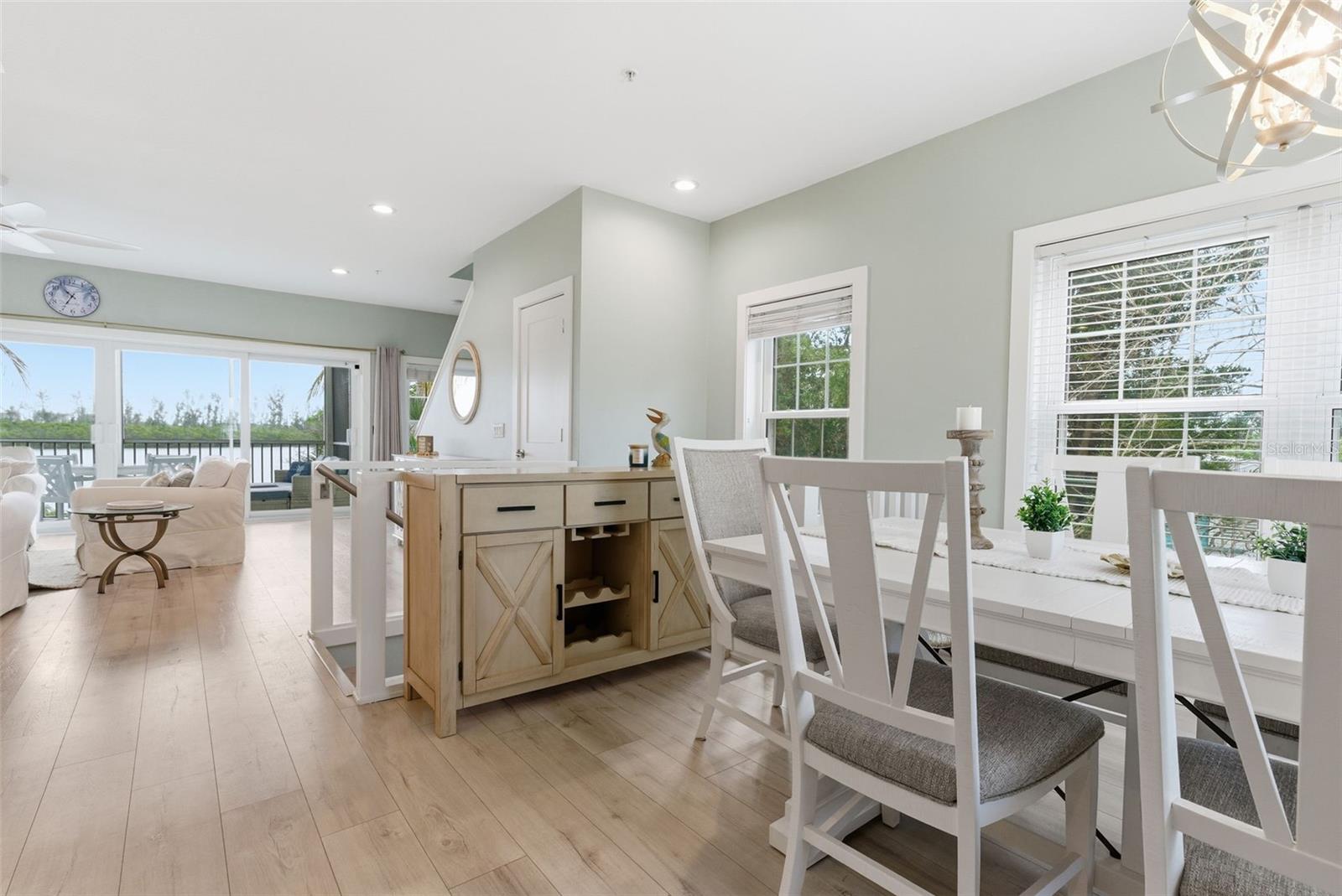 SIESTA BAYSIDE SOUTH - Residential