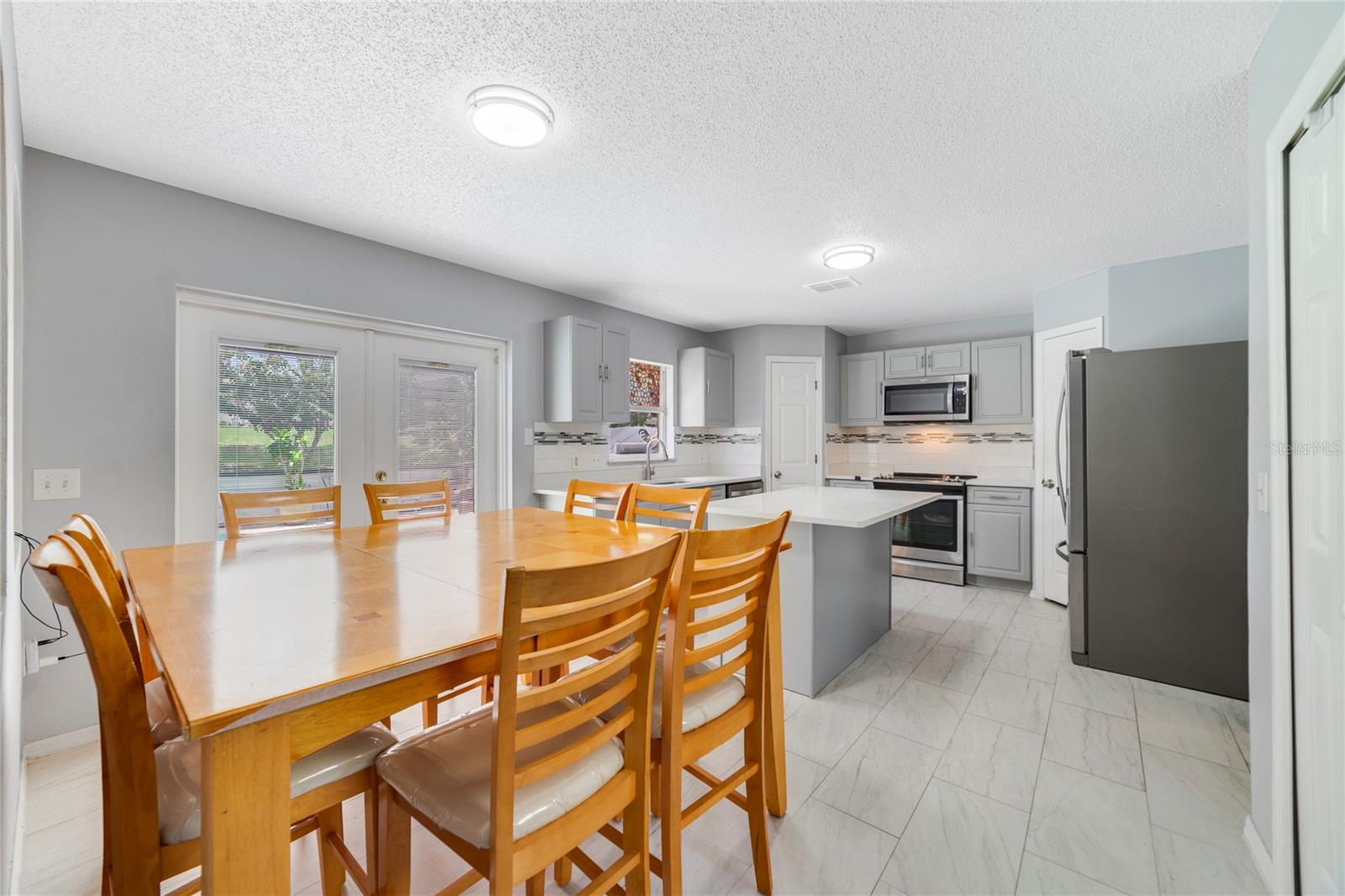 3216 WHITE BLOSSOM LANE